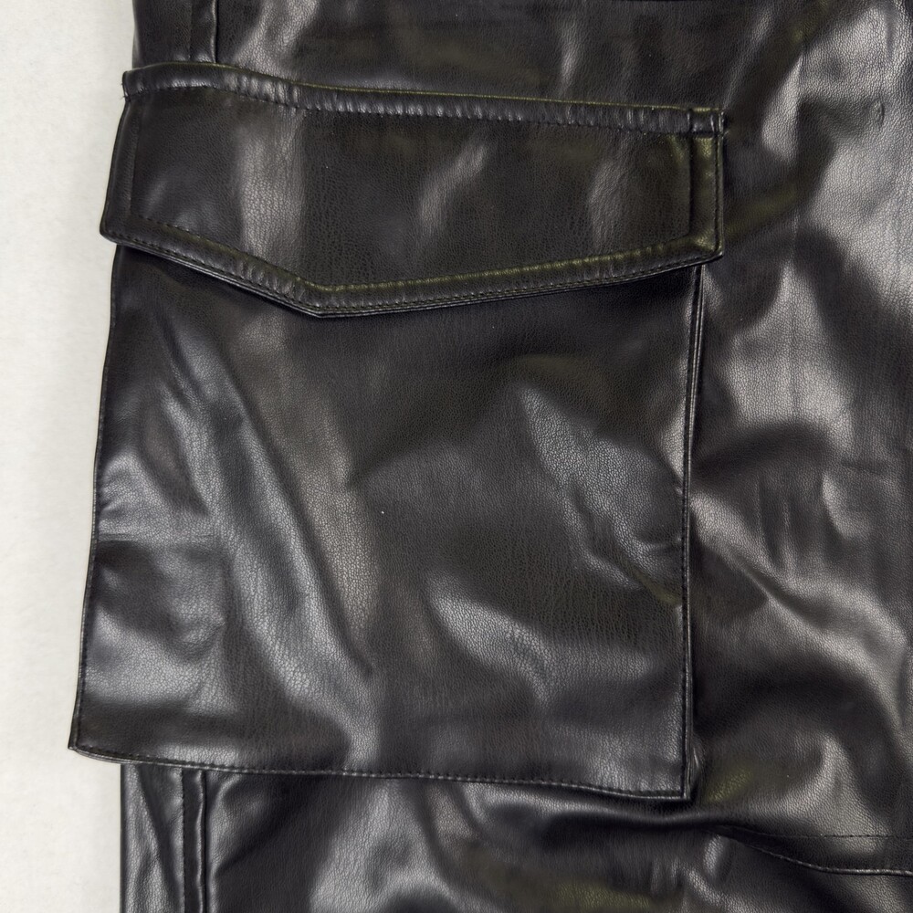 New HYFVE Faux Leather Cargo Pants High Rise Wide Leg Y2K Utility Black Sz XL - Picture 5 of 16